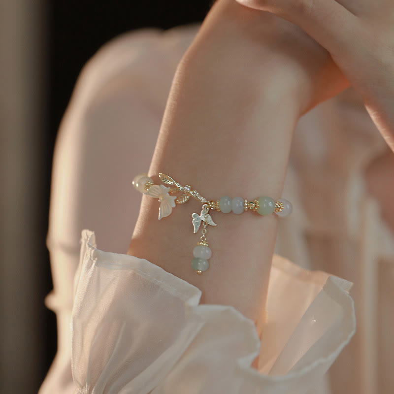 Buddha Stonesバタフライチャーム 和田翡翠 調節可能チェーン豊かさブレスレット - 和田玉（手首周り：14～18cm） - image 1