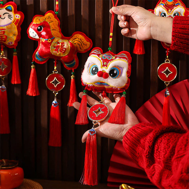 Buddha Stones刺繍 午年福文字 銅貨型赤紐吊り下げ装飾 - image 15