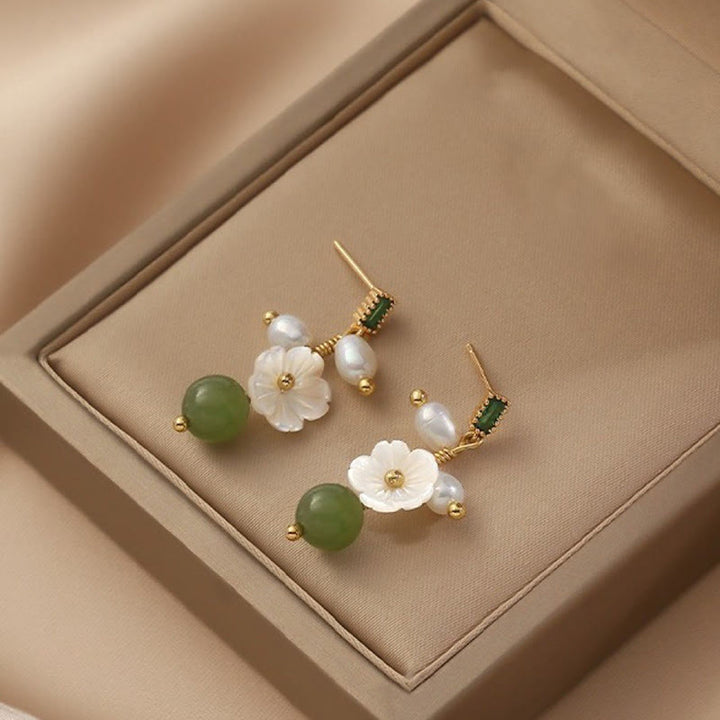 Buddha Stones和田翡翠 真珠ビーズ 花豊かさ豊穣 イヤリング - image 1