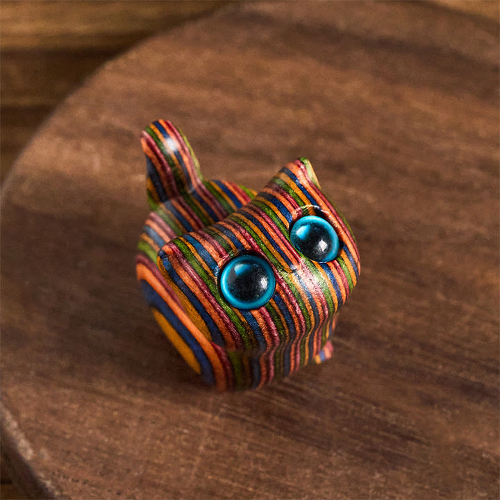 かわいい子猫のレインボーユーカリ彫刻のBuddha Stonesのストレス軽減装飾 - ブルーアイズキャット（3.3×3.2×2.1cm） - image 0