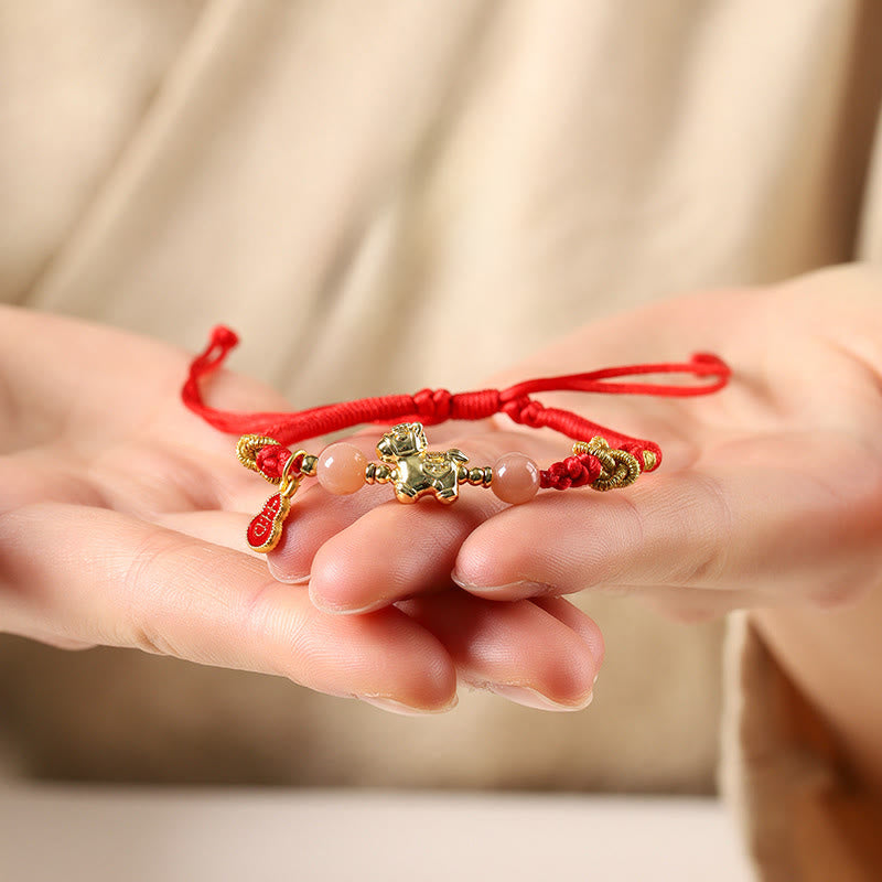 Buddha Stones 午年銅製サンストーン白瑪瑙赤紐の幸運ブレスレット - image 3