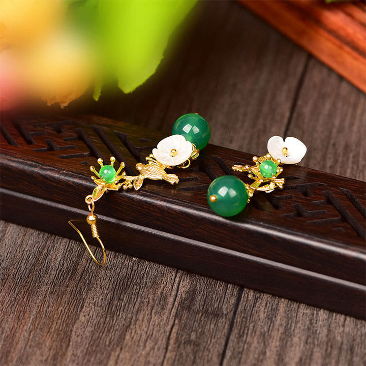 Buddha Stones グリーンアゲートビーズ ホワイトフラワー バードパワードロップイヤリング - image 2