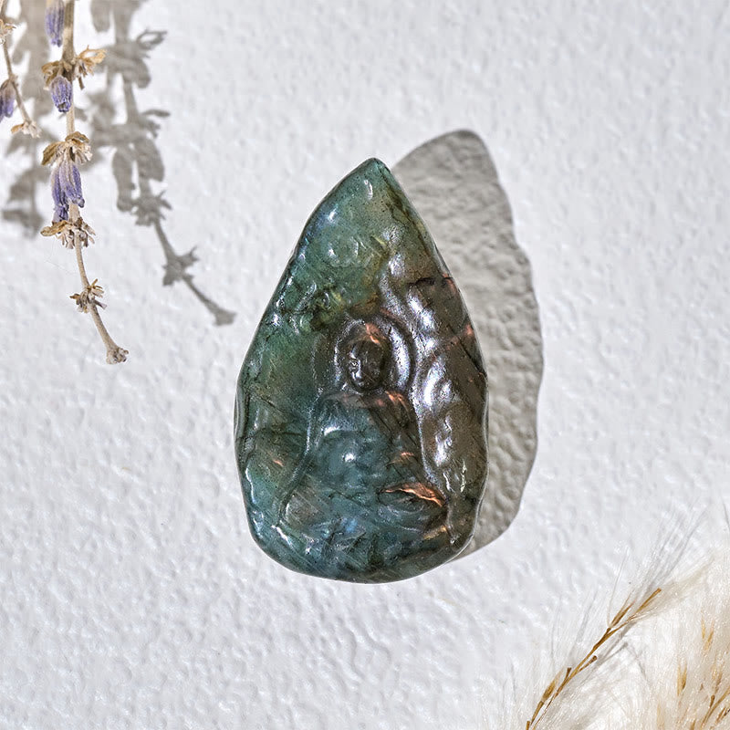 Buddha Stones 彫刻された仏像天然ラブラドライトティアドロップ型置物治癒像ホームデコレーション - image 1