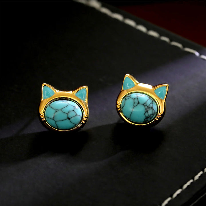 Buddha Stones ターコイズとタイガーアイの猫の頭のデザインが施された銅製の保護スタッドピアス - ターコイズ（合成）（925スターリングシルバー製ポスト） - image 1