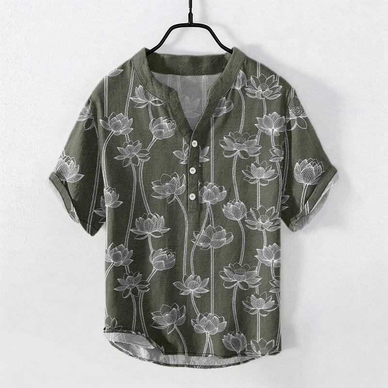 Buddha Stones コットン製、蓮の花柄メンズ半袖ハーフボタンシャツ - ダークオリーブグリーン - US/UK/AU50、EU60（5XL） - image 0