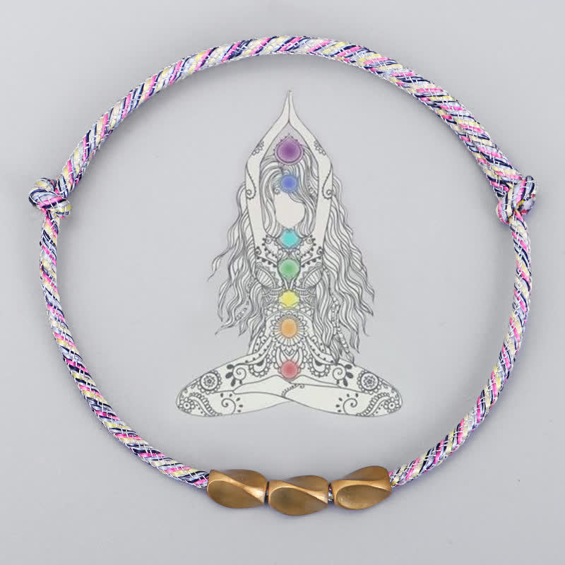 Buddha Stones 複数の色の糸を使った金色の銅ビーズのバランスブレスレット - image 1