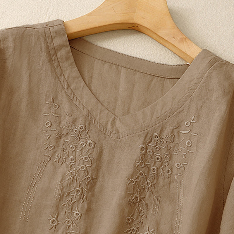 Buddha Stonesカジュアル レディース 刺繍入り花柄 Vネック ゆったり半袖シャツ - image 14