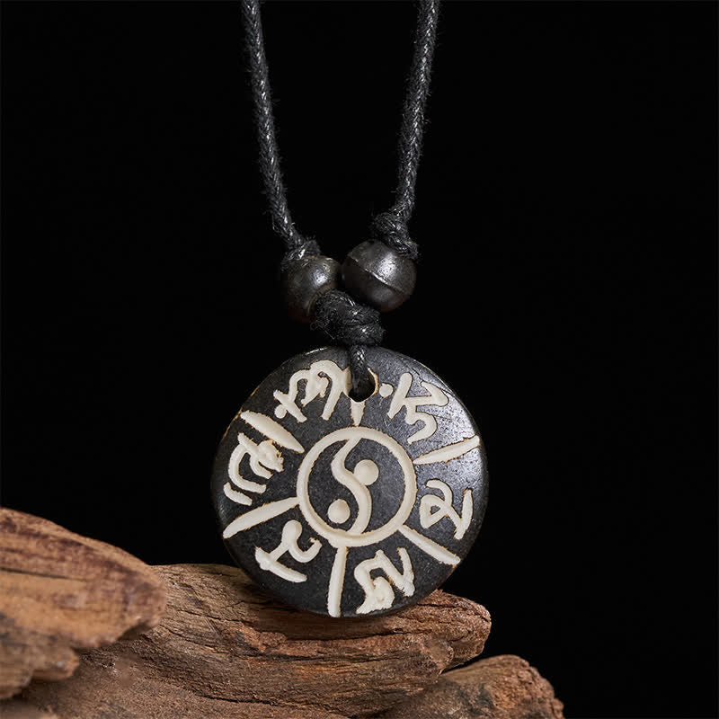 Buddha Stones 手彫りの骨ビーズオーム・マニ・パドメ・フム・陰陽保護ネックレス - オーム・マニ・パドメ・フム(ラブ♥フォーカス) - image 0