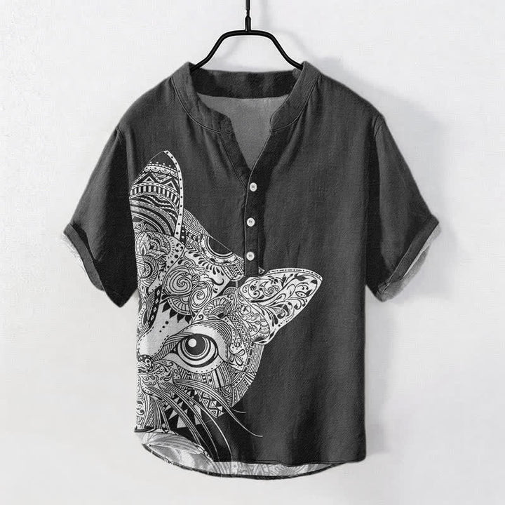 Buddha Stones コットン製トライバルキャットフェイス柄メンズ半袖ハーフボタンシャツ - 黒 - US/UK/AU50、EU60（5XL） - image 0