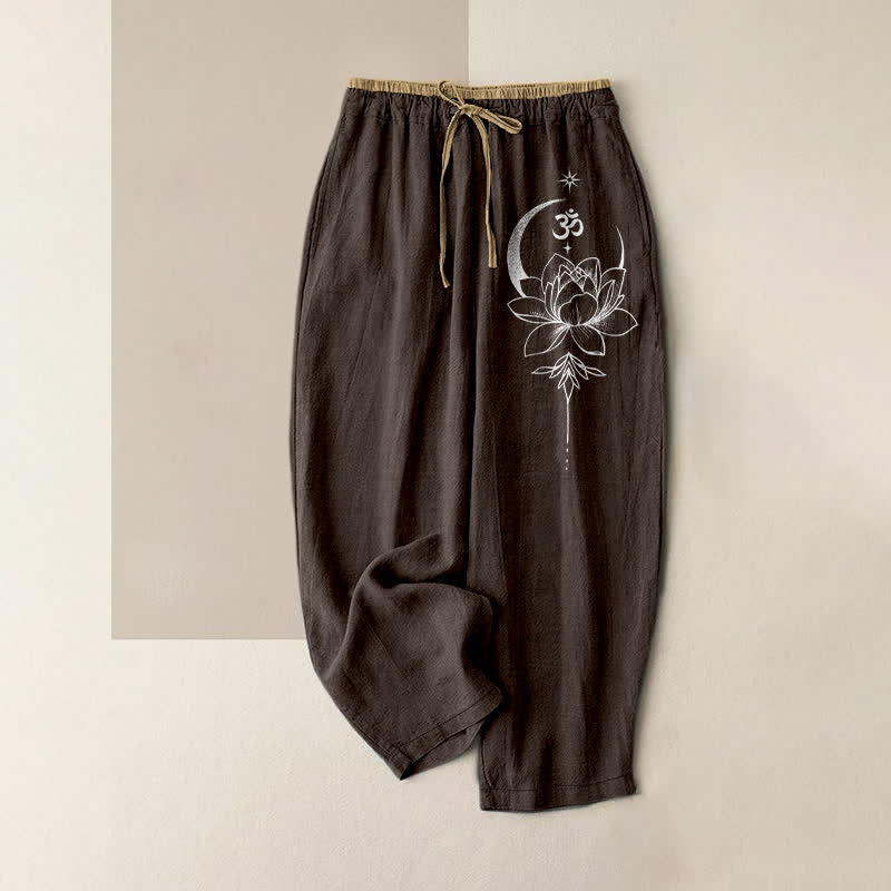 Buddha Stones 純綿素材、蓮と月、オムの模様入り、ウエストゴム仕様、ポケット付きレディースパンツ - サドルブラウン - US16、 UK/AU20、 EU48 (3XL) - image 4