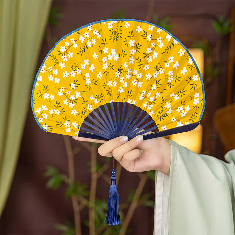 Buddha Stones 竹と花と果物のプリント柄タッセル付き折りたたみ扇子 - 白い花（タッセル付き） - image 11