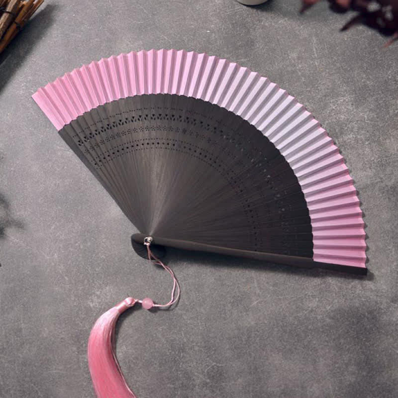 Buddha Stones 竹製フレーム、綿麻素材、グラデーションタッセル付き折りたたみ扇子 - グラデーション柄折りたたみ扇子 - ピンク - image 2