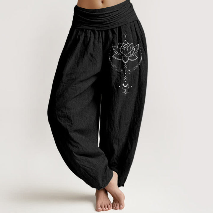 Buddha Stones 純綿素材の蓮と三日月柄レディースゴムウエストハーレムパンツ - 黒 - US16、 UK/AU20、 EU48 (3XL) - image 0