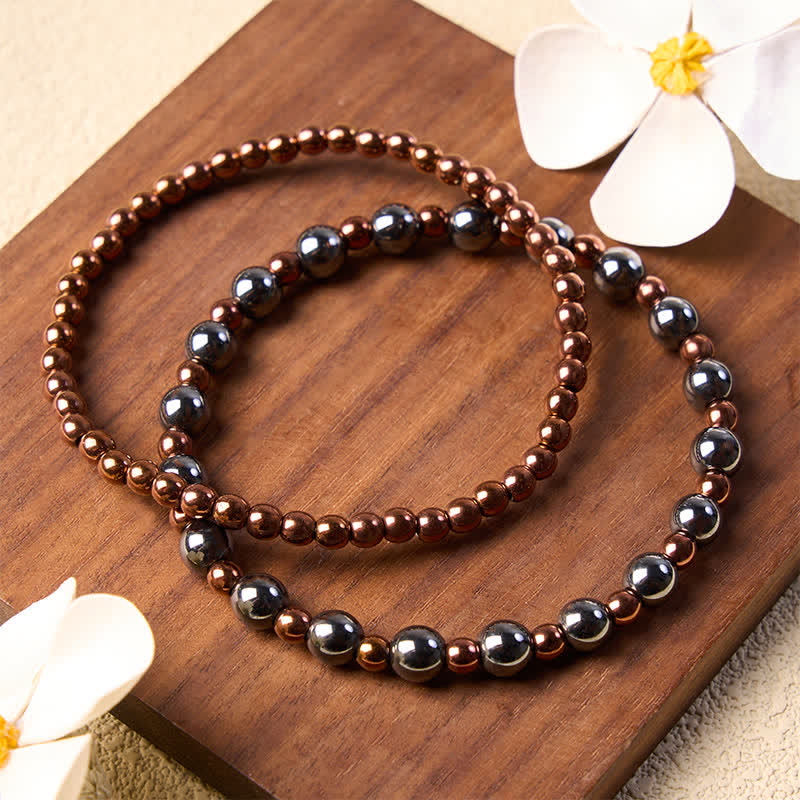 Buddha Stones ヘマタイトを使用したグラウンディング効果のあるミニマリストラウンドビーズブレスレット（2点セット） - image 1
