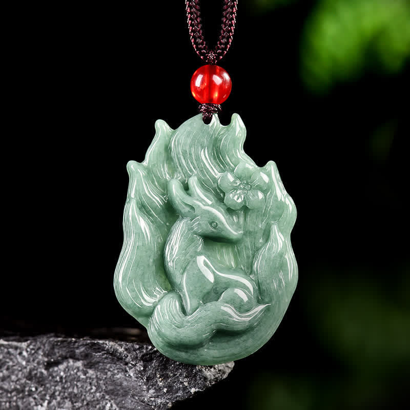 Buddha Stones 翡翠の九尾狐の幸運を象徴するレリーフ彫刻ペンダントネックレス - 九尾の狐（愛♥幸運） - image 0