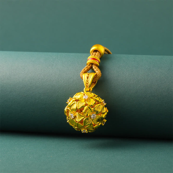 Buddha Stones 金メッキ真鍮製透かし彫りアジサイペンダントネックレス - image 3