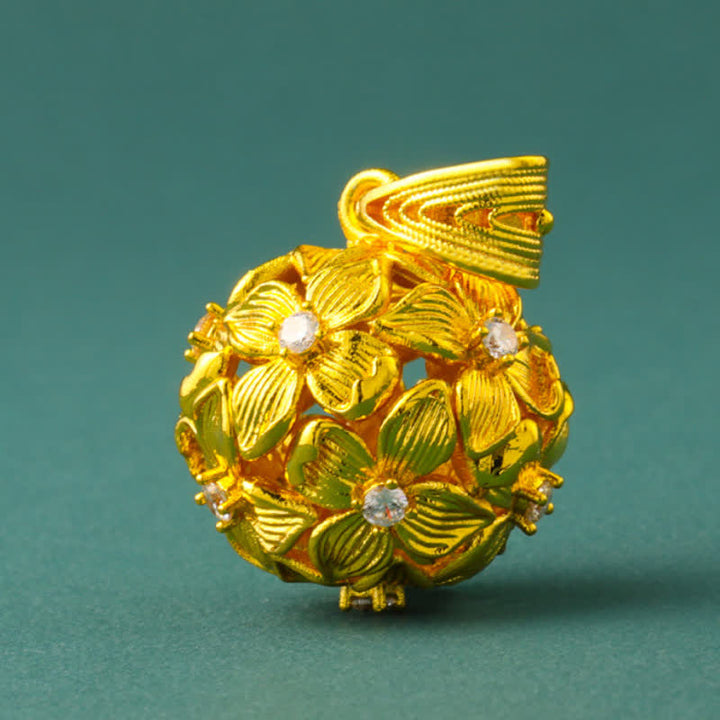 Buddha Stones 金メッキ真鍮製透かし彫りアジサイペンダントネックレス - image 10