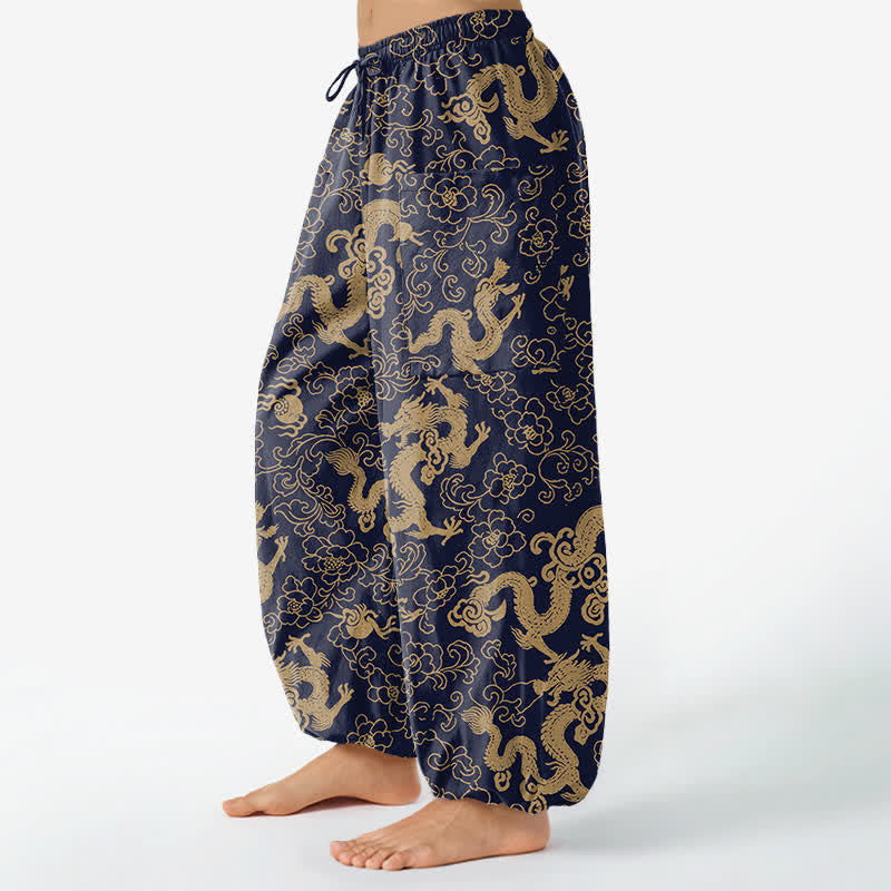 Buddha Stones 綿素材、金色の龍と花柄、レディース用ゴムウエストハーレムパンツ（サイドポケット付き） - image 1
