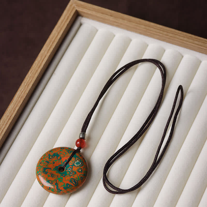 Buddha Stones 平和のお守りチャーム編み込みコードペンダントネックレス - オレンジの配色ランダムパターン - image 7
