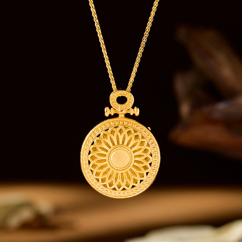 Buddha Stones 金メッキ銅製蝶の変形回転式ラウンドペンダントネックレス - image 3
