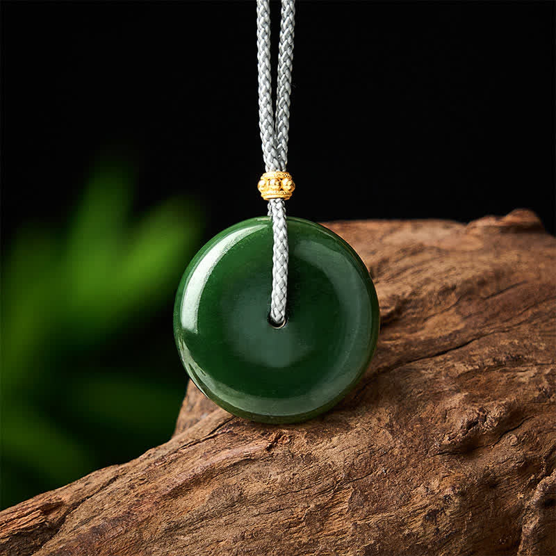 Buddha Stones 天然シアンジェイド平和のお守りチャームアバンダンスペンダントロープネックレス - 天然シアン翡翠（色合いは個体差があります） - image 0