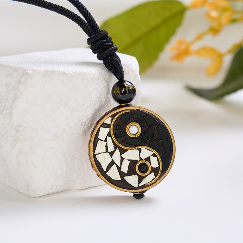 Buddha Stones 銅合金製陰陽ペンダントバランスネックレス - image 1