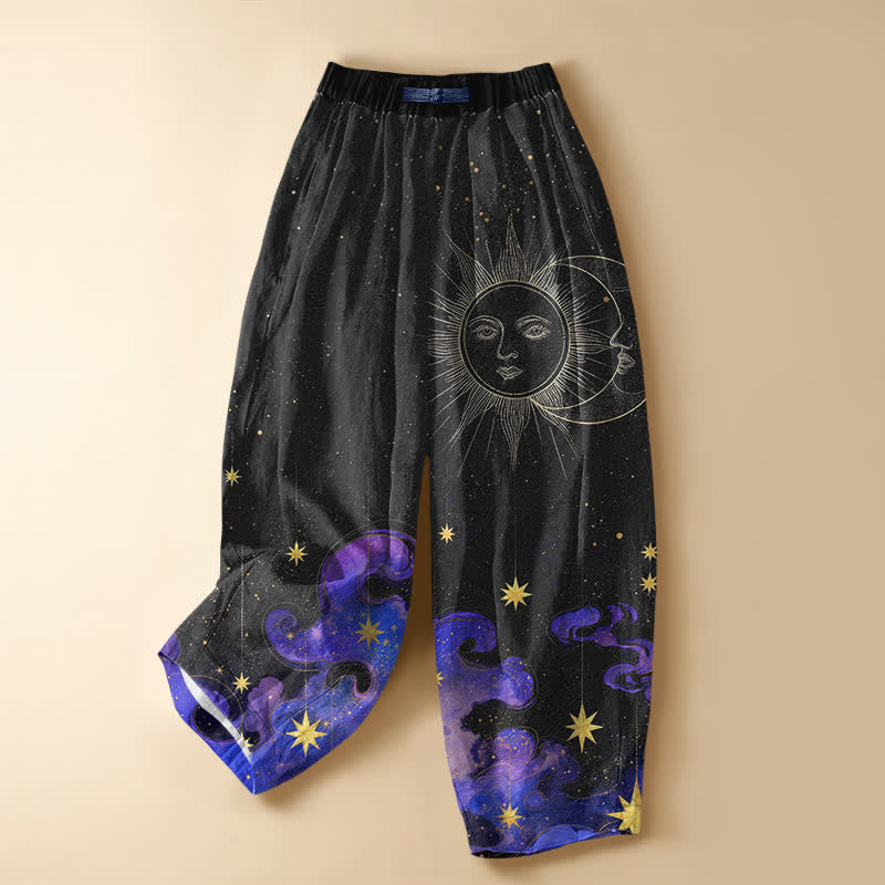 Buddha Stones 純綿素材、太陽と月と星空模様、カエルボタン付き、ウエストゴム仕様、ポケット付きレディースハーレムパンツ - 黒 - US16、 UK/AU20、 EU48 (3XL) - image 0