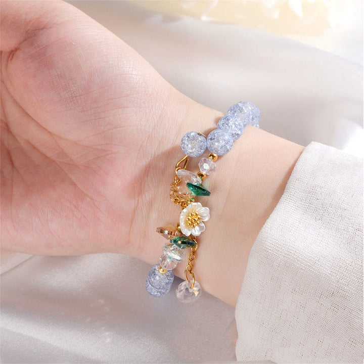 Buddha Stonesのシンプルなデザインの花のチャームガラスビーズブレスレット