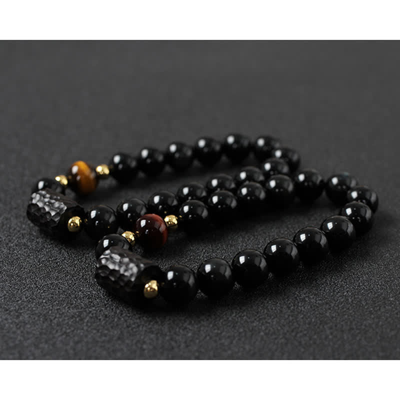 黒曜石、黒檀、赤虎目石の強さを秘めたカップルブレスレット