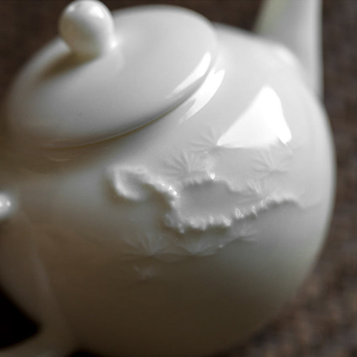 白梅松竹彫刻デザイン陶器ティーポット