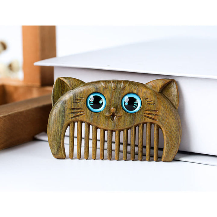 シンプルな猫柄のグリーンサンダルウッドキュアポータブルコーム - image 7