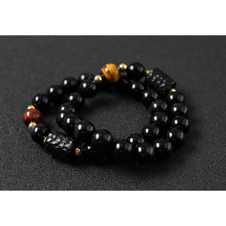 黒曜石、黒檀、赤虎目石の強さを秘めたカップルブレスレット