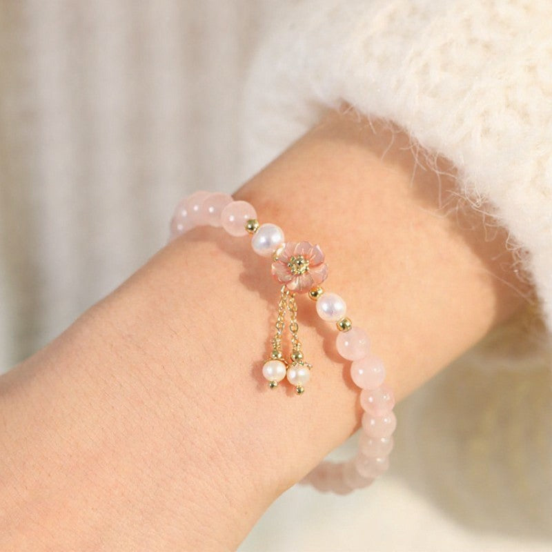 Buddha Stones ローズクォーツパールフラワーチャームラブブレスレット - image 1