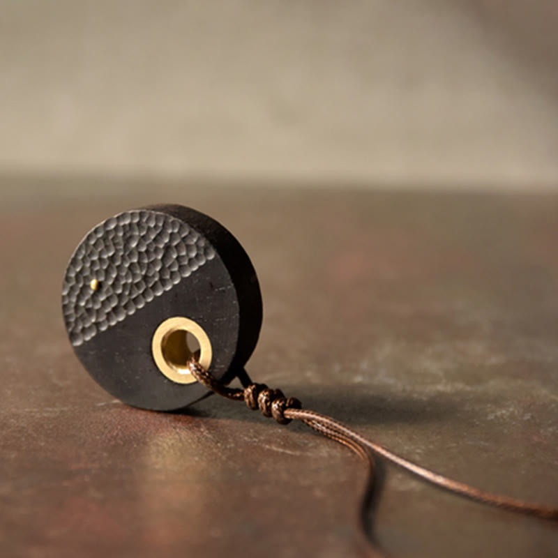 Buddha Stones手作り ラウンド黒檀木製 真鍮 銅 平和 ネックレス ペンダント - image 4