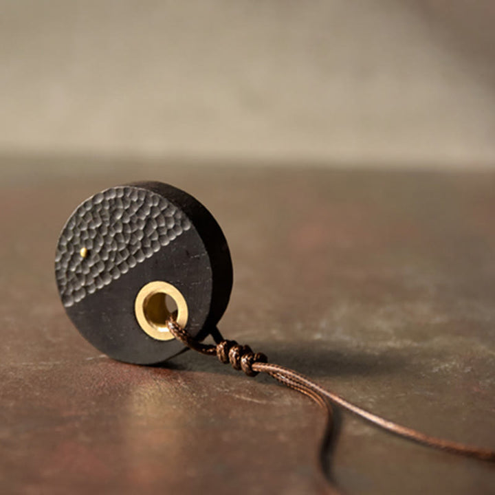 Buddha Stones手作り ラウンド黒檀木製 真鍮 銅 平和 ネックレス ペンダント - image 4