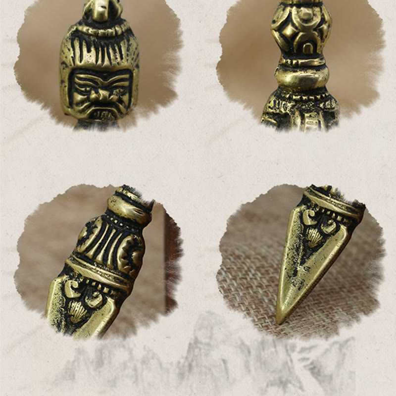 ネパールの手作りの小さな金剛杵（ヴァジュラ）ドルジェのBuddha Stones彫刻、悟りの銅製装飾