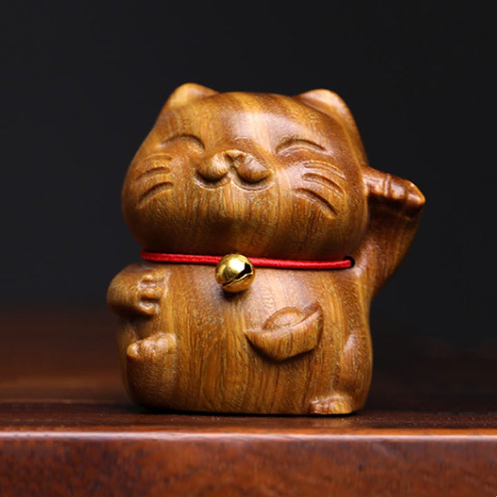 Buddha Stones緑 白檀 小型 かわいい 招き猫 平和 飾り - グリーンサンダルウッド 4.5×5cm - image 1