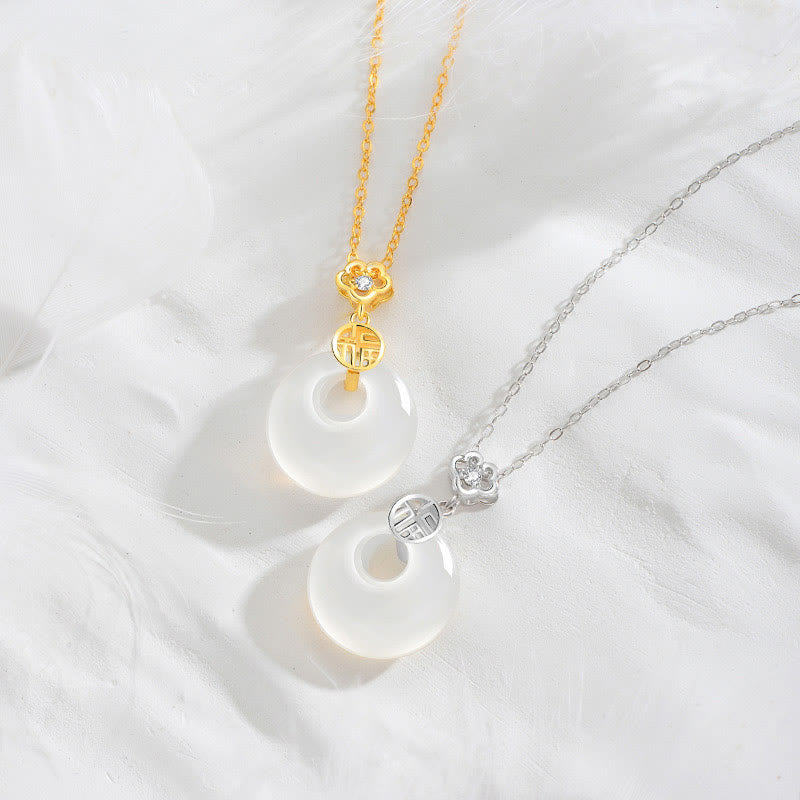 Buddha Stones925 スターリングシルバー ホワイトアゲート フーキャラクター 幸福 幸運 ネックレス ペンダント - image 0