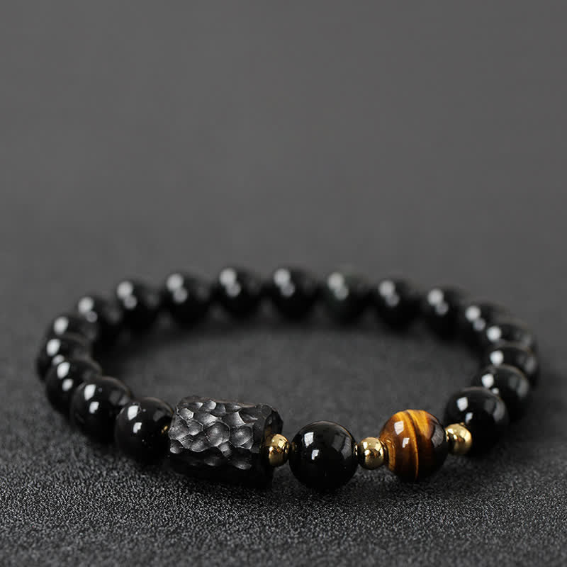 黒曜石、黒檀、赤虎目石の強さを秘めたカップルブレスレット