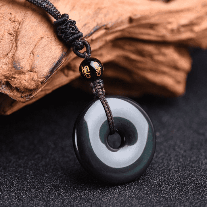 Buddha Stones チベット産黒曜石の守護ネックレス